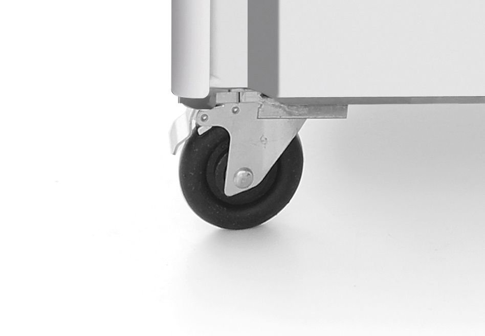 Kühlschrank, zweitürig Profi Line 1240 L, Arktic, Profi Line, GN 2/1, 940L, 230V/350W, 1314x800x(H)2082mm Tiefkühlschrank, eintürig Profi Line 670 L, Arktic, Profi Line, GN 2/1, 230V/600W, 730x800x(H)2096mm