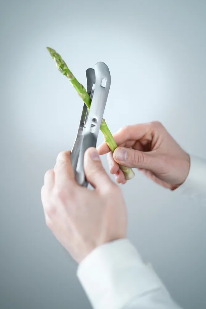 Spargel-Schäler, 200x50x(H)30mm