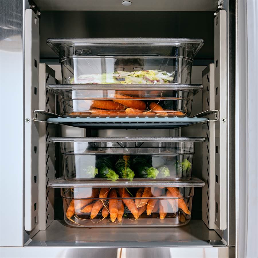 Starline Kühltisch, 3-türig, GN 1/1 Starline Kühltisch, 3-türig, GN 1/1