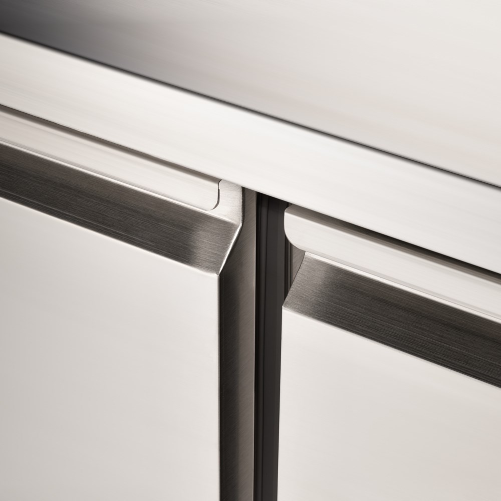 Starline Kühltisch, 2-türig, GN 1/1 Pizzatisch Starline, 2-türig, mit Kühlaufsatz 5x GN 1/6