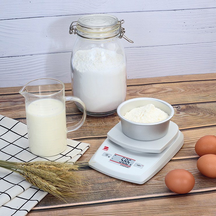 Portable Küchenwaage Kapazität 2 kg, Teilung 1 g, Abmessung 144 x 205 x 41 mm mm (BxTxH)