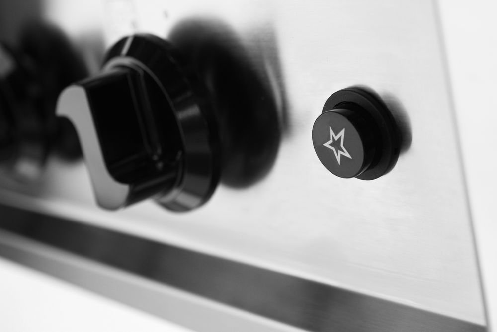 Gasherd - 5 Kochfelder, offener Unterbau, HENDI, Kitchen Line, 14,3kW, 900x640x(H)910mm