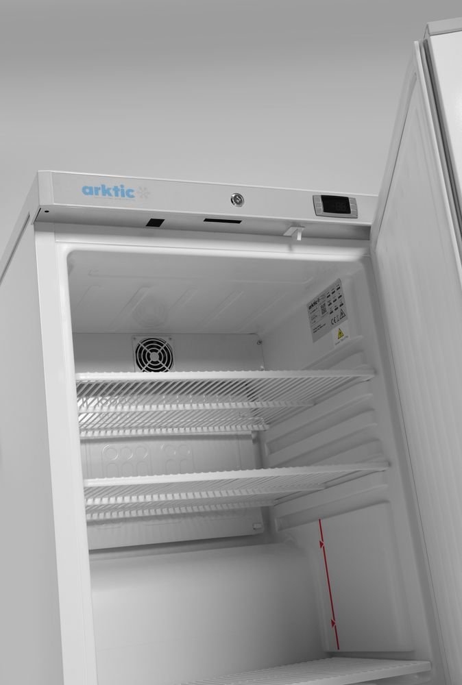 Budget Line Kühlschrank in weiß lackiertem Stahlgehäuse, Arktic, Budget Line, Weiß, 230V/124W, 598x623x(H)838mm Budget Line Kühlschrank in weiß lackiertem Stahlgehäuse, Arktic, Budget Line, Weiß, 230V/124W, 598x623x(H)838mm