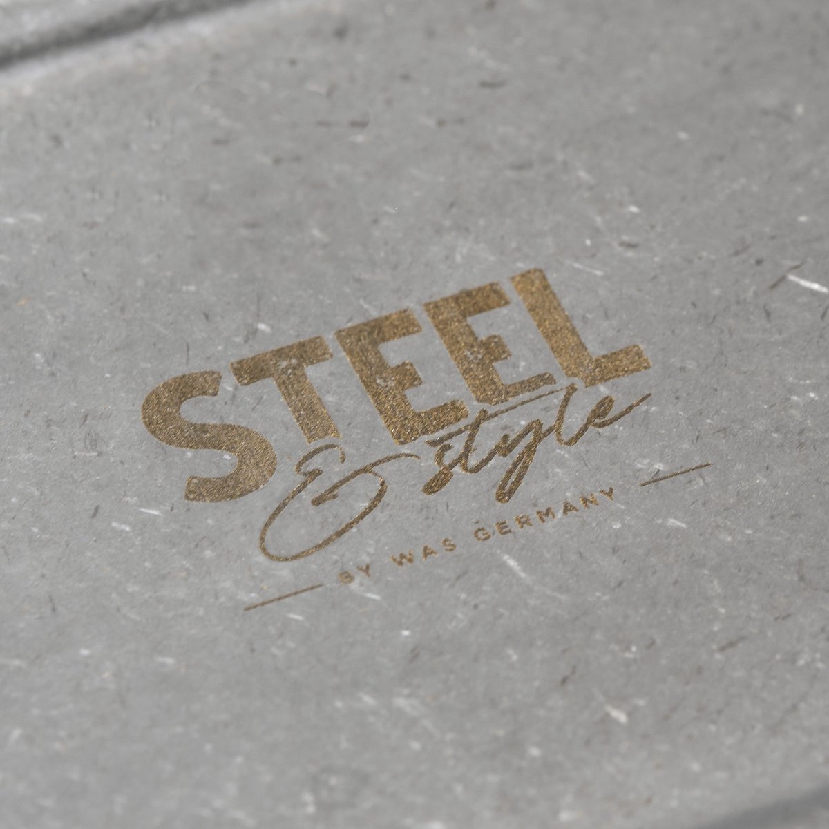 Serviertopf STEEL & STYLE, mit Messinggriff, 140 ml, Ø 7 cm, vintage, Messing, PVD, Chromnickelstahl Serviertopf STEEL & STYLE, mit 2 Messinggriffen, 310 ml, Ø 9 cm, vintage, Messing, PVD, Chromnickelstahl