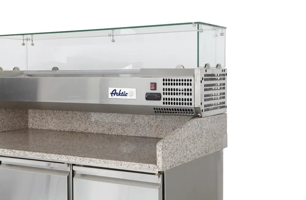 Pizzatisch, dreitürig mit Aufsatzkühlvitrine 380+40L, Arktic, 254L, 230V/400W, 1400x700x(H)1491mm
