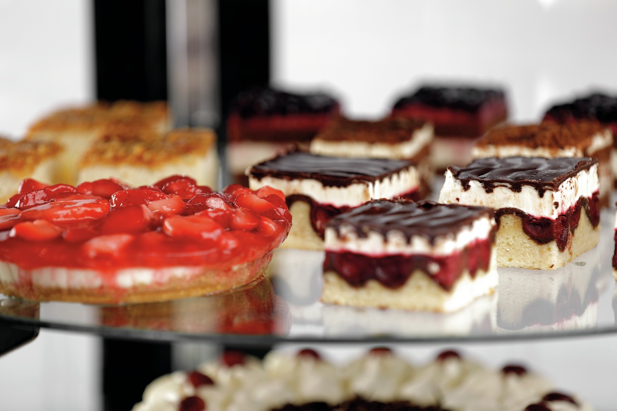 Kuchenvitrine 400L