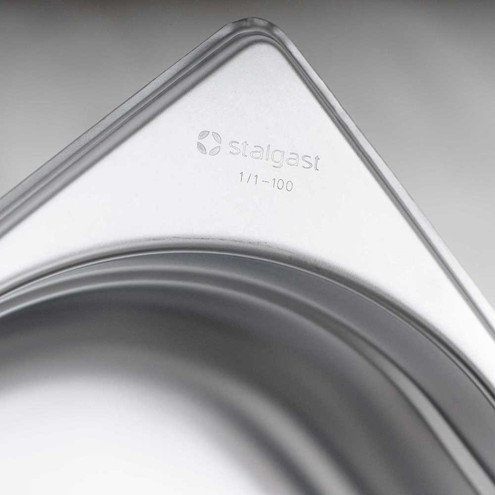 Gastronormbehälter Serie STANDARD, GN 1/6 (100mm) GN Behälter Serie STANDARD, GN 1/6 (100mm)
