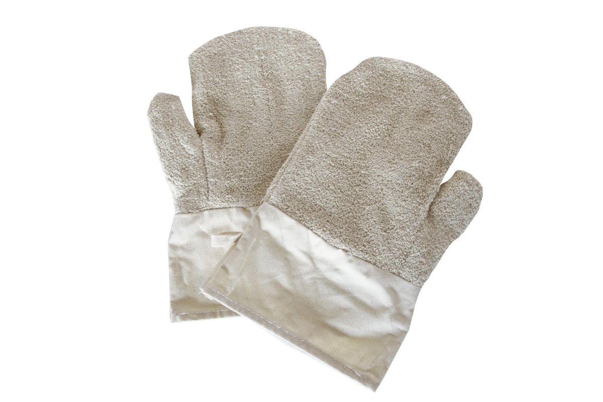 Backhandschuhe aus Henkelplüsch