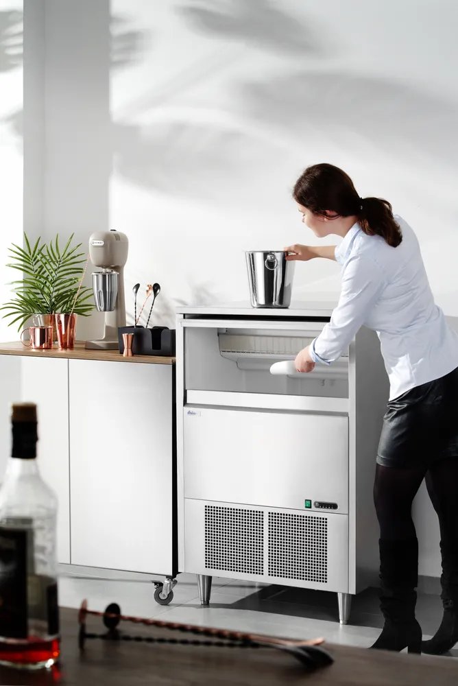 Eiswürfelbereiter, Arktic, 220V/900W, 730x600x(H)1136mm