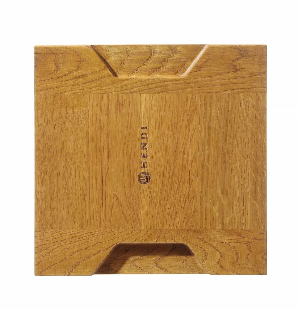 Servierbrett aus Eichenholz, 270x270x(H)20mm Servierbrett aus Eichenholz, 270x270x(H)20mm