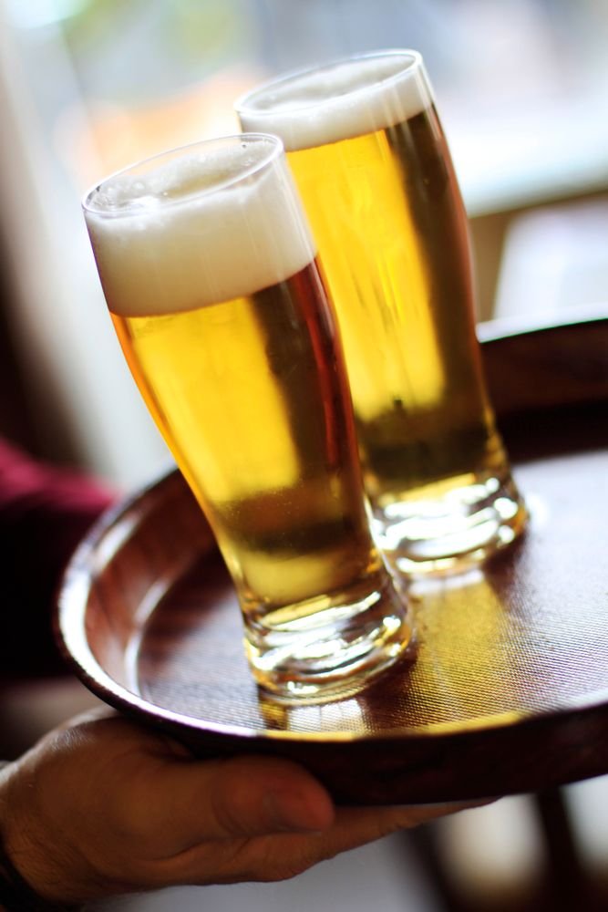 Serviertablett in Holzoptik, rund, HENDI, Mahagoni, ⌀320x(H)35mm Serviertablett in Holzoptik, rund, HENDI, Mahagoni, ⌀420x(H)30mm