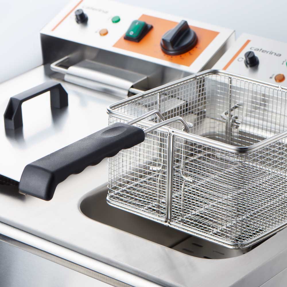 Doppel-Fritteuse CATERINA, 2x 10 Liter, mit Ablasshahn 610x510x390 mm (BxTxH), 2x 3 kW 230V Doppel-Fritteuse CATERINA, 2x 10 Liter, mit Ablasshahn 610x510x390 mm (BxTxH), 2x 3 kW 230V