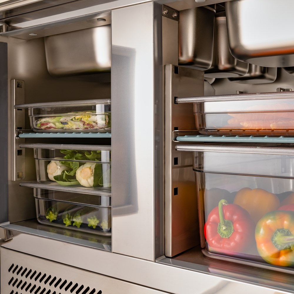 Starline Vorbereitungstisch, 2-türig, 10x GN 1/4