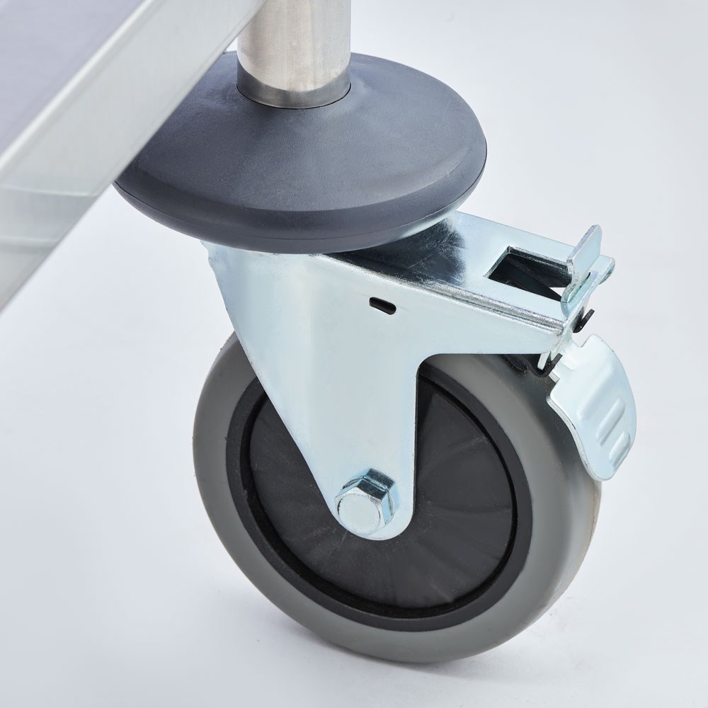 Servierwagen aus Edelstahl, mit drei Borden, 860 x 540 x 920 mm (BxTxH) Servierwagen aus Edelstahl, mit drei Borden, 860 x 540 x 920 mm (BxTxH)