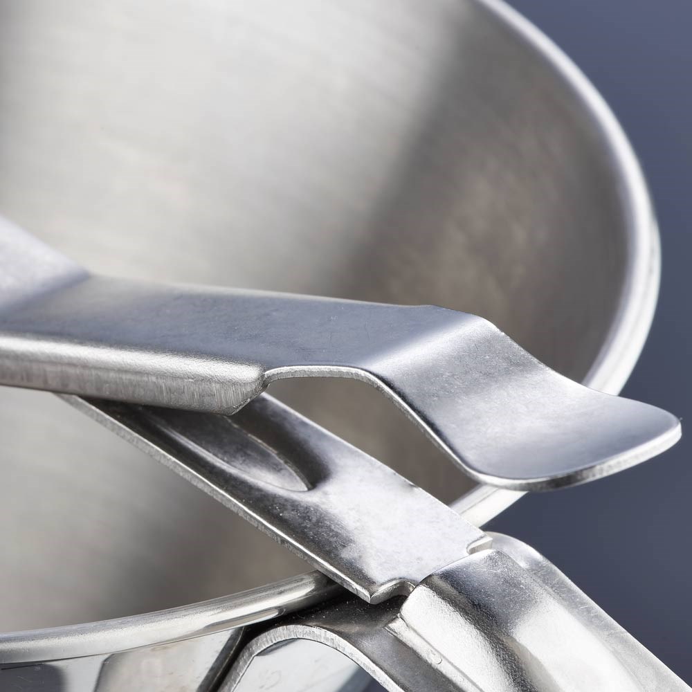 Fondanttrichter Ø 200 mm, 2,0 Liter Kapazität Fondanttrichter Ø 200 mm, 2,0 Liter Kapazität