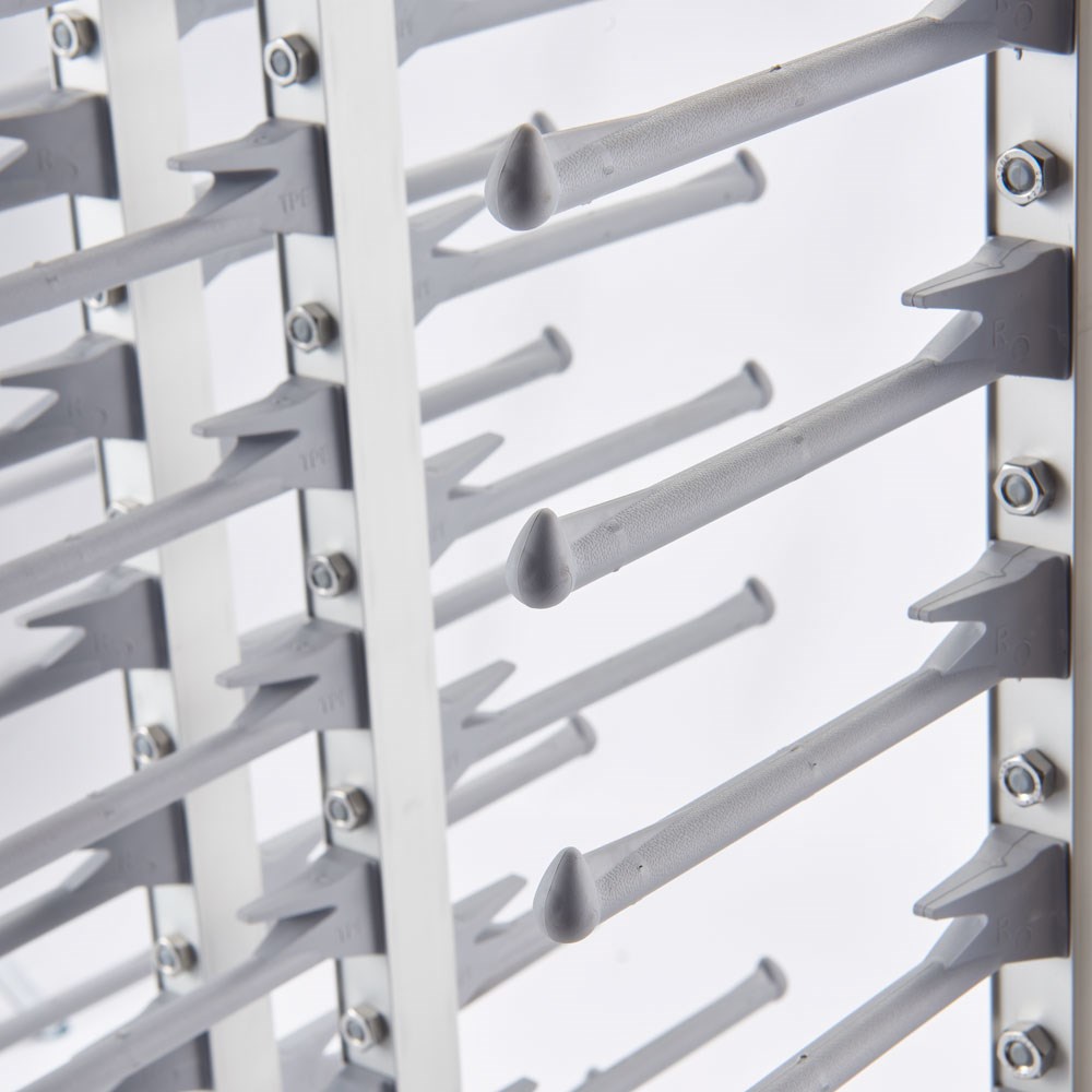 Tellerwagen für bis zu 80 Teller Tellerwagen für bis zu 80 Teller