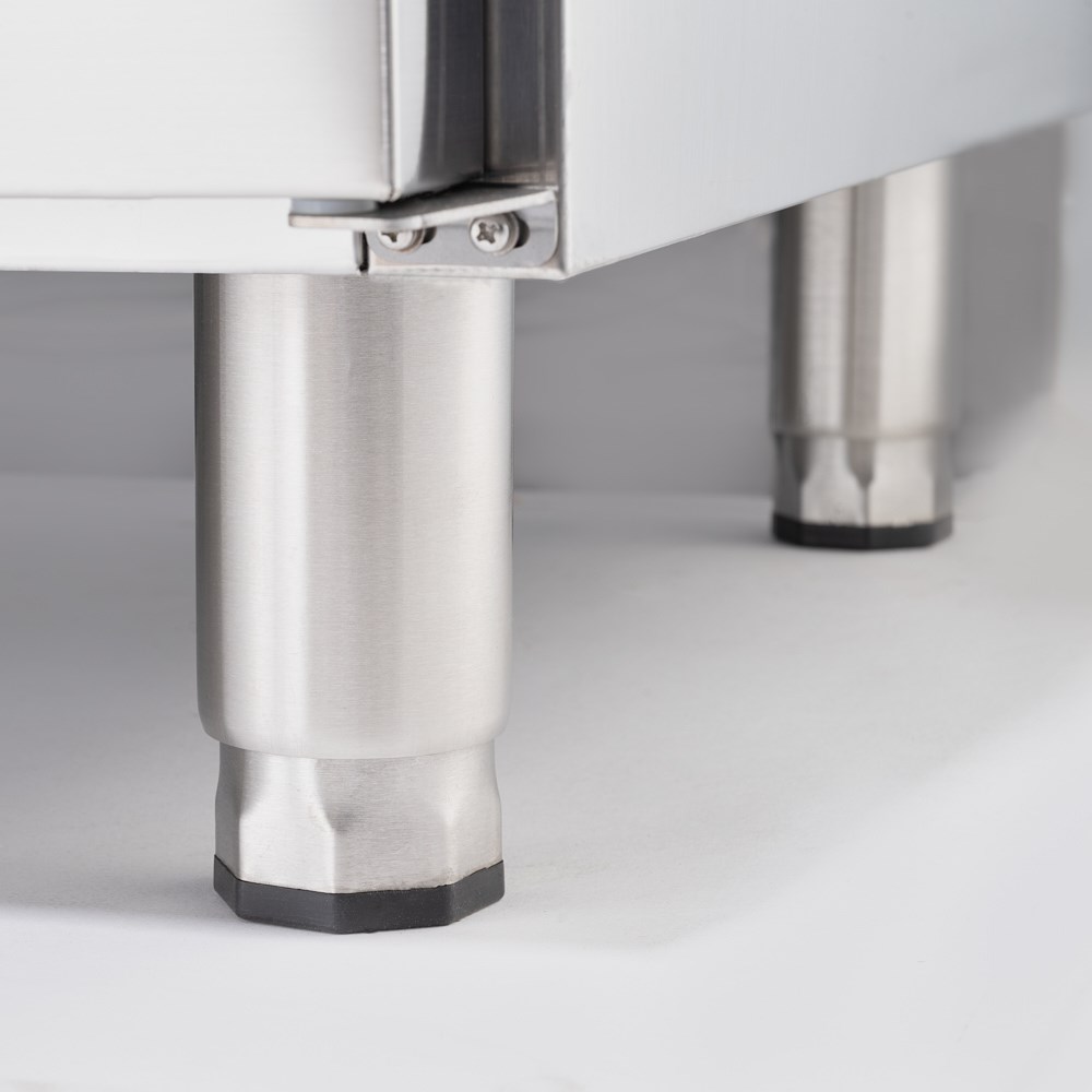 Starline Kühltisch, 2-türig, GN 1/1 Tiefkühltisch, 2-türig, GN 1/1, 1360x700x850 (BxTxH), ohne Aufkantung