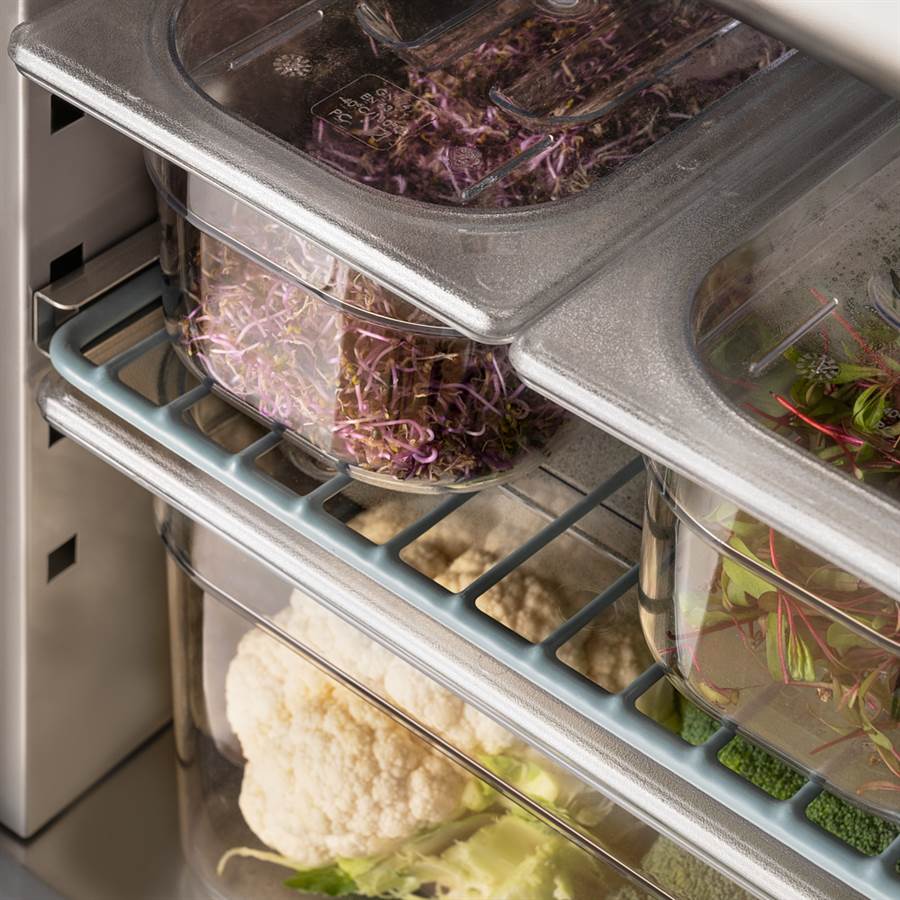 Saladette mit Glasaufsatz, 2-türig, GN 1/1, Aufnahme 10x GN1/4, 900x705x1300 mm (BxTxH), ohne Aufkantung