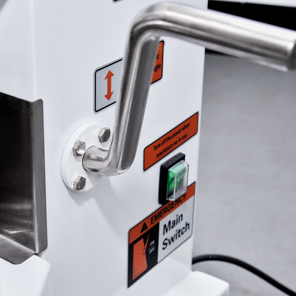 Multifunktionaler Planetenmixer, 10 L, 52-500 U/min., 420x510x720 mm (BxTxH), 0,75 kW Multifunktionaler Planetenmixer, 10 L, 52-500 U/min., 420x510x720 mm (BxTxH), 0,75 kW