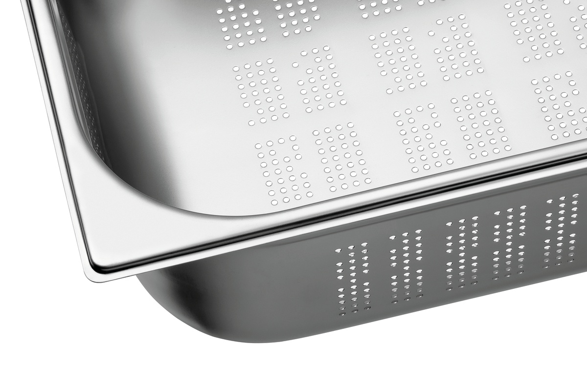 GN-Behälter, 1/1, T150, gelocht GN-Behälter, 1/1, T150, gelocht