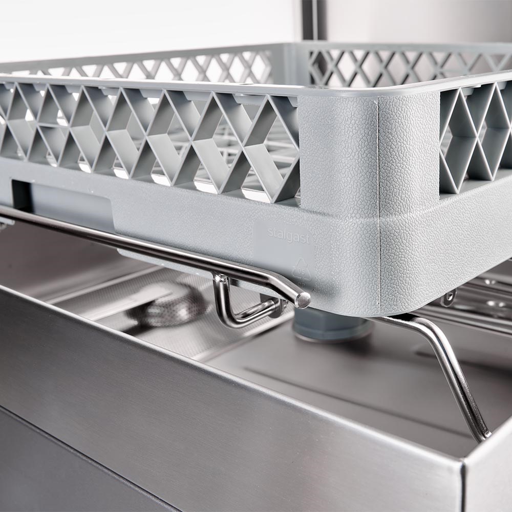 Haubenspülmaschine Aqua H3 inkl. Klarspülmittel- und Reinigerdosierpumpe, 400V, 6,8 kW Edelstahl Haubenspülmaschine Aqua H3 mit Klarspülmittel- und Reinigerdosierpumpe