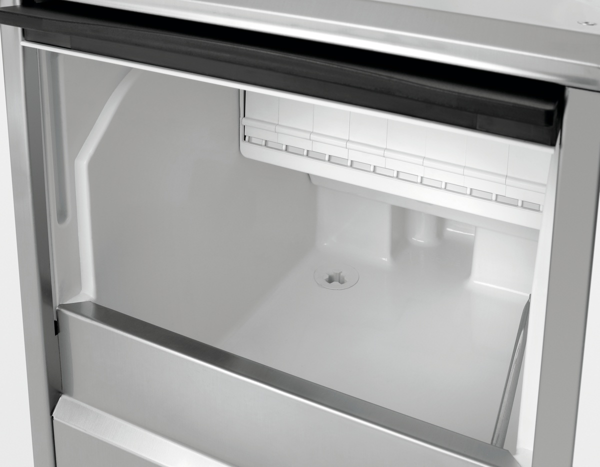 Eiswürfelbereiter B 28 Plus Eiswürfelbereiter B 28 Plus