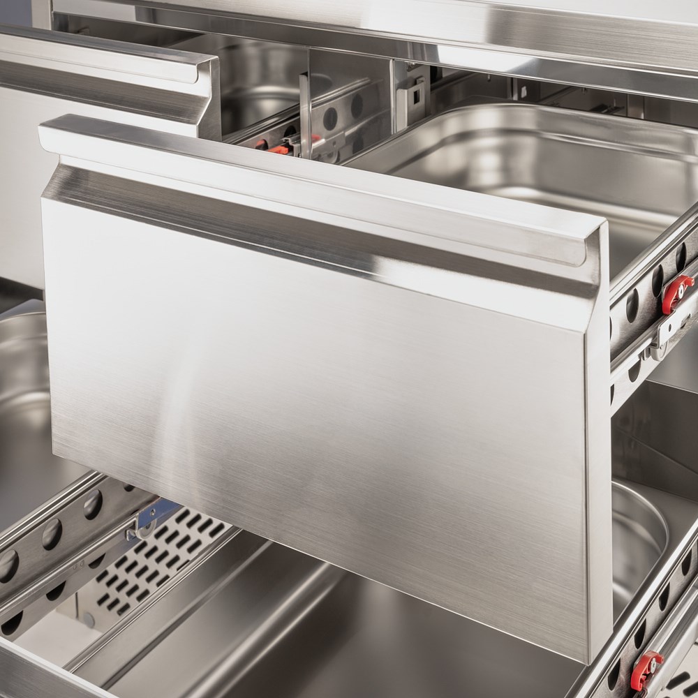 Edelstahl Kühltisch mit vier Schubladen GN 1/1, 900x700x875 mm (BxTxH), ohne Aufkantung