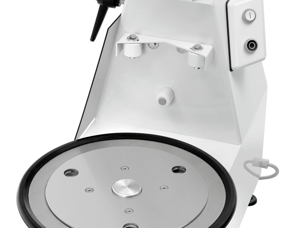 Teigknetmaschine 38kg/42L Plus Teigknetmaschine 38kg/42L Plus