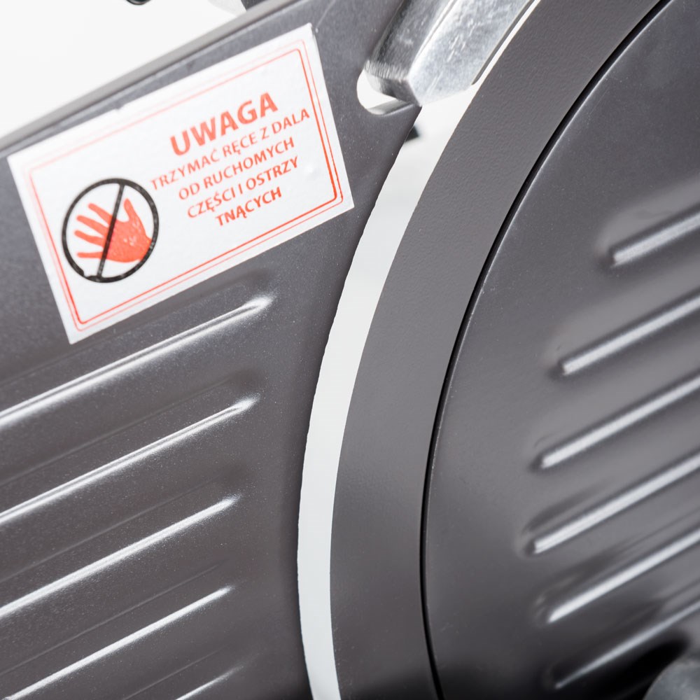 Aufschnittmaschine mit antihaftbeschichteter Anschlagplatte und Messer 220 mm Ø Aufschnittmaschine mit antihaftbeschichteter Anschlagplatte und Messer 220 mm Ø