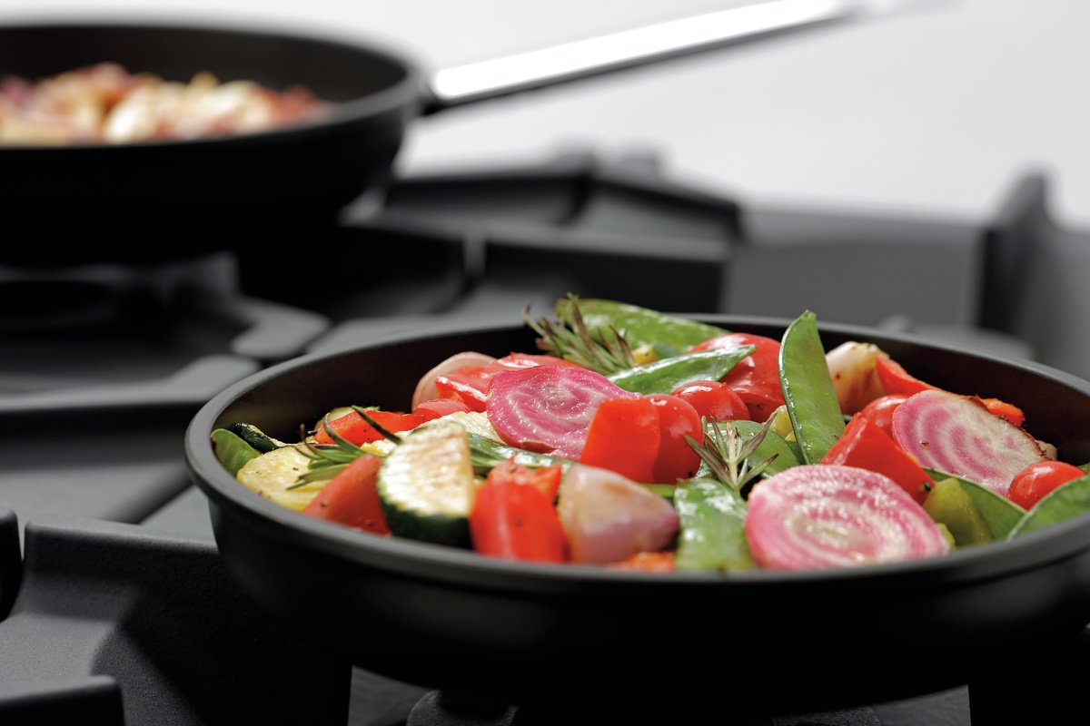 6 Flammen Gasherd, EBO 2/1GN, NS