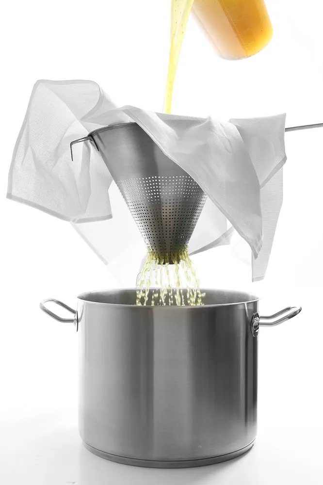 Spitzsieb mit Randhalterung, 435x235x(H)220mm Spitzsieb mit Randhalterung, 435x235x(H)220mm