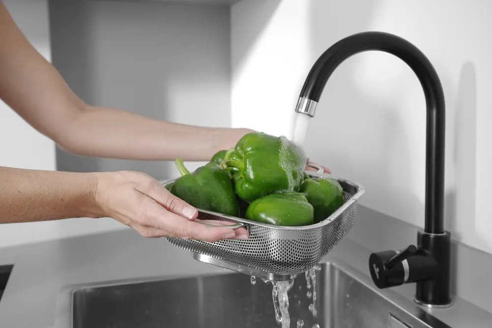 Sieb quadratisch, 290x218x(H)80mm Sieb quadratisch, 290x218x(H)80mm